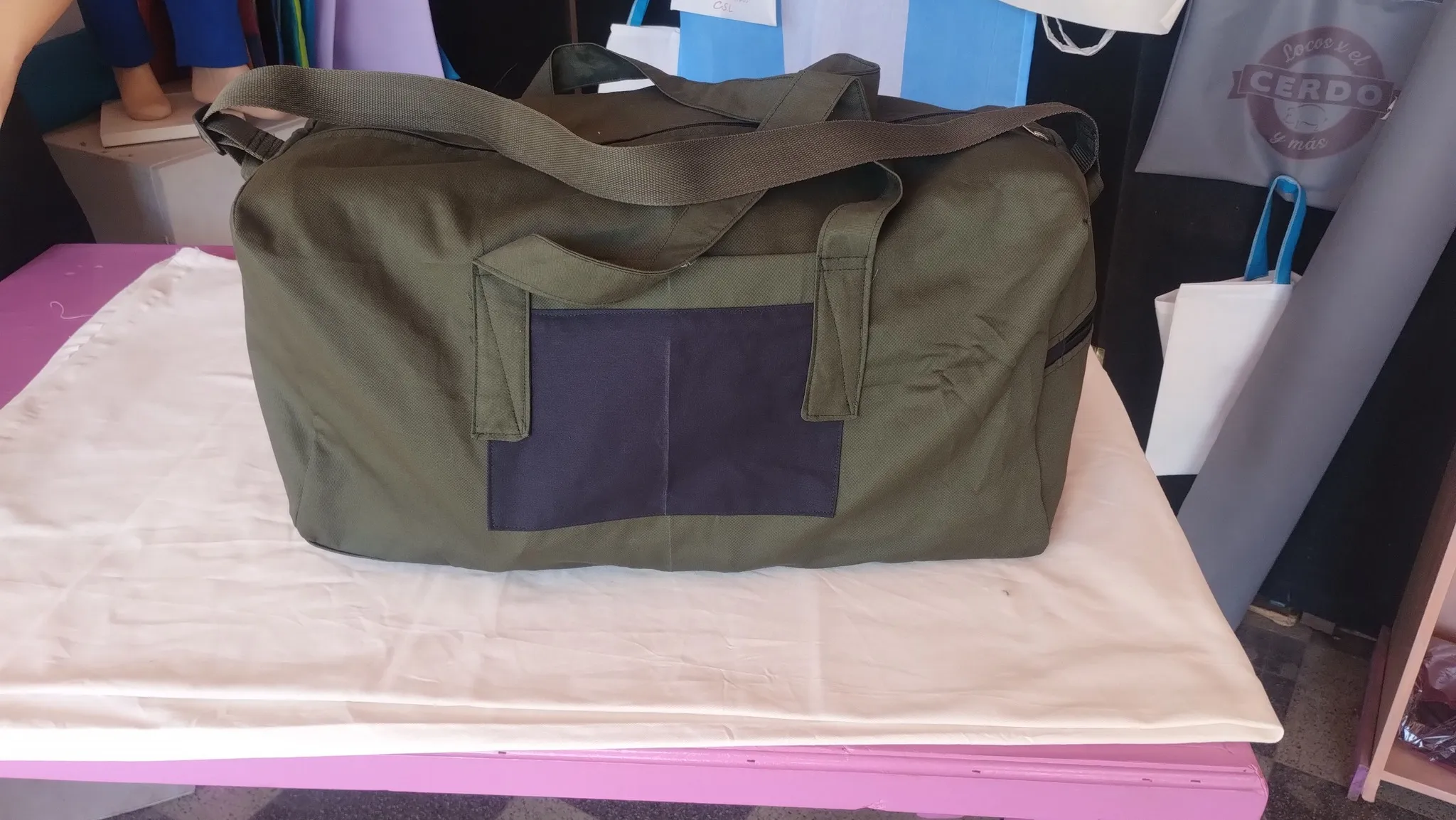 Arreglo y personalización de bolso
